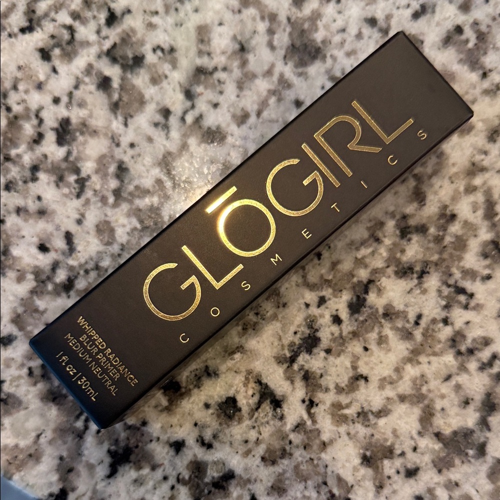 Whipped Radiance Blur Primer - Medium Neutral